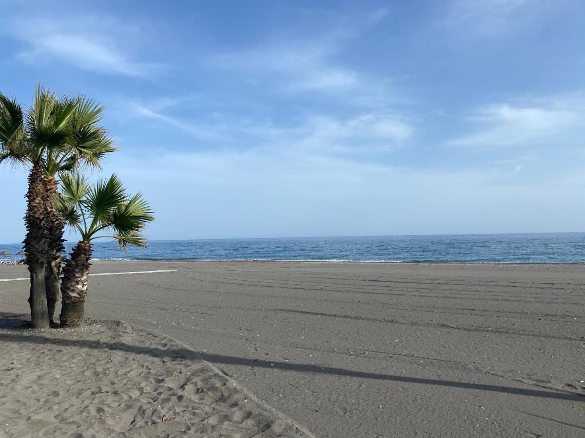 Beach Apartment El Faro Torrox Eksteriør billede