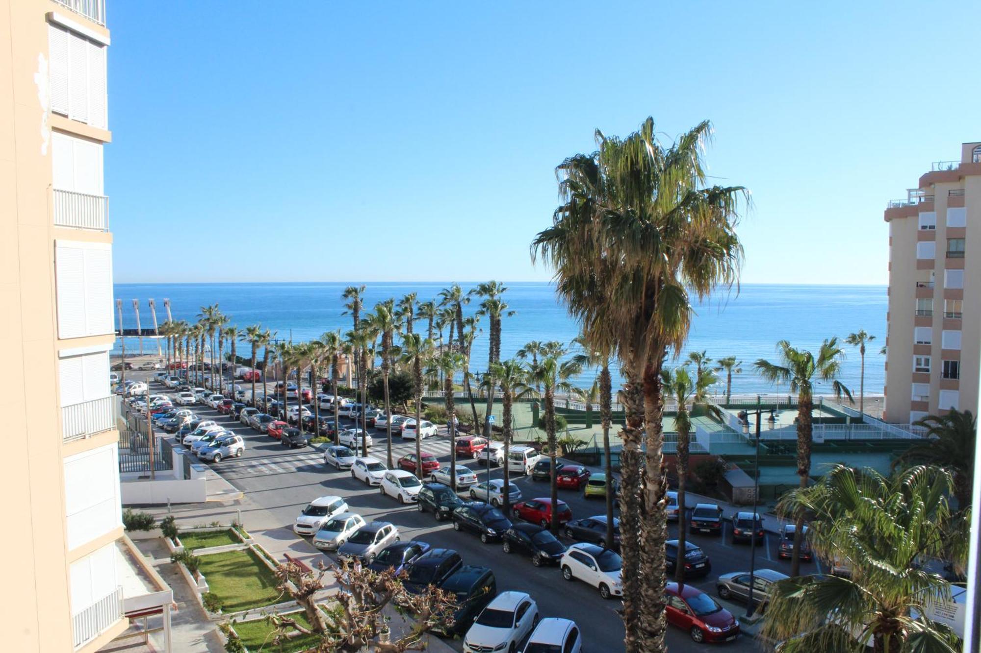Beach Apartment El Faro Torrox Eksteriør billede